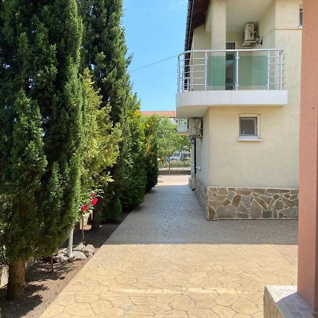 Sunny Guest House Ravda Kültér fotó